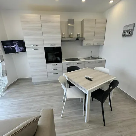 Tatil Evi L' Occhio Del Mare Giardini Naxos